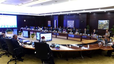 رئيس الوزراء: 