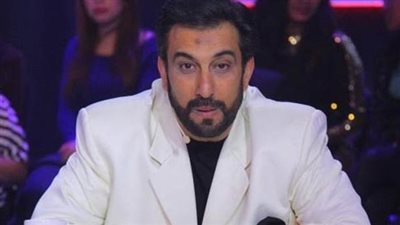 حفلات العلمين 2023| أجواء تسعيناتية مع حسام حسني