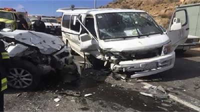 وفاة 3 أشخاص وإصابة اثنين آخرين في حادث سير بالشرقية