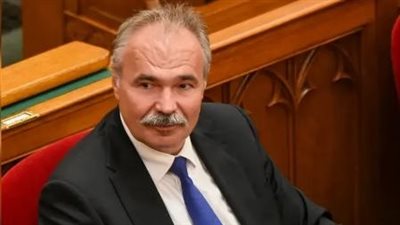 أعضاء بالاتحاد الأوروبي يطالبون بتمديد حظر الحبوب الأوكرانية