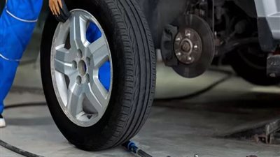 كيفية الحفاظ على العمر الافتراضي لكاوتش السيارة