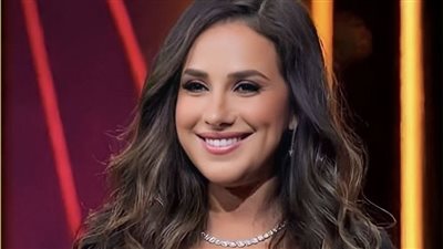 شيري عادل بوجهان في موسم الصيف