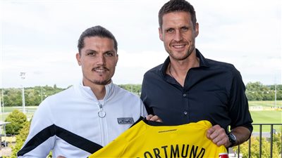 بوروسيا دورتموند يتعاقد مع سابيتزر.. رسميًا