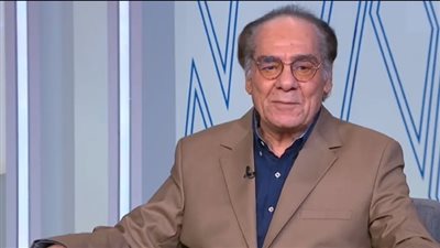أحمد فؤاد سليم يشعل جدلا عن تأثره بالمسيحية 