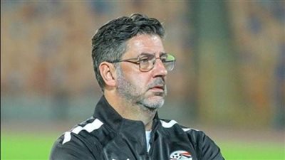  ثروت سويلم يكشف حقيقة رحيل روي فيتوريا من المنتخب