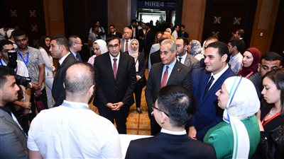 وزير العمل ومدير القومي للاتصالات يفتتحان ملتقى هواوي الرابع Hire4