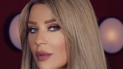 كارلا حداد تتزين بـ ميكي موس في عالم ديزني