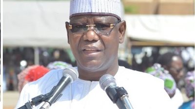 بعد احتجاز رئيس النيجر.. الانقلابيون يعتقلون وزير الداخلية