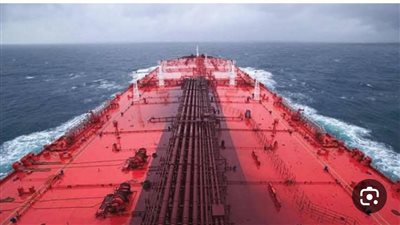 بدء عملية نقل النفط من الخزان المتهالك صافر بالبحر الأحمر 