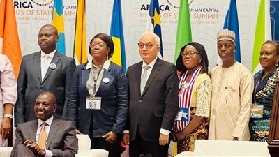 وزير التربية والتعليم يشهد التوقيع على الاستثمار في البشر