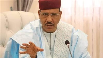 سر الانقلاب على رئيس النيجر محمد بازوم