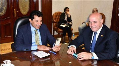 وزير الرياضة يتواصل مع زياد السيسي لتهنئته ببرونزية بطولة العالم