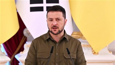 زيلينسكي يسعى لتمديد فترة الأحكام العُرفية والتعبئة في أوكرانيا