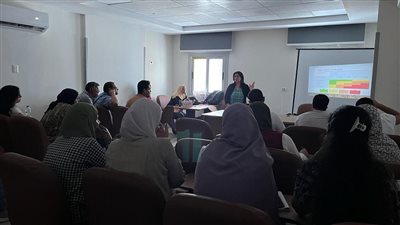 تقديم خدمات لـ24593 منتفعًا بحملة 100 يوم صحة بالبحر الأحمر 