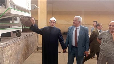رئيس جامعة الأزهر يتفقد الشئون الهندسية ويؤكد على الاستخدام الأمثل للآلات والمعدات