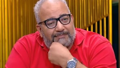 بيومي فؤاد يكشف أسباب قلة ظهوره إعلاميًا في الفترة الأخيرة 