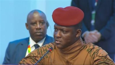 رئيس بوركينا فاسو: نتطلع إلى إقرار المنظومة العالمية العادلة (فيديو)