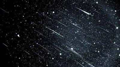 شهب دلتا الدلويات تزين سماء مصر السبت والأحد.. أبرز المعلومات