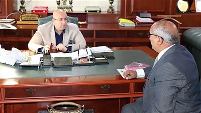 محافظ بني سويف يتابع امتحانات الدور الثاني للشهادة لإعدادية والنقل بالدبلومات 