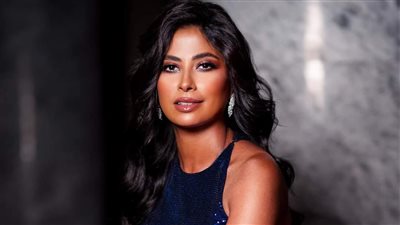 روبي تشعل المسرح بالرقص والغناء في حفل جدة 