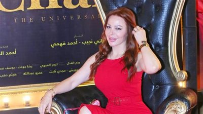 سوزان نجم الدين في عرض 