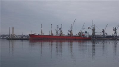 تصدير 28 ألف طن فوسفات عبر ميناء سفاجا إلى باكستان