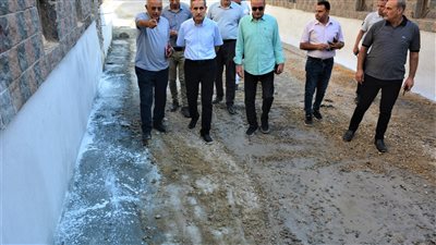 محافظ الغربية يتفقد أعمال الرصف والتطوير بالمحلة 