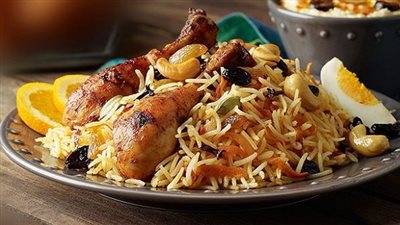 طريقة عمل كبسة بيضاء بالدجاج 