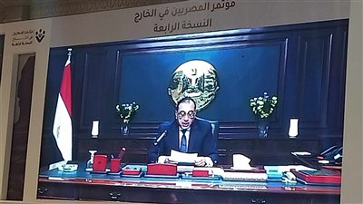 مدبولي يرحب بالمصريين في الخارج ويؤكد حرص الدولة على معرفة مطالبهم وتحقيقها