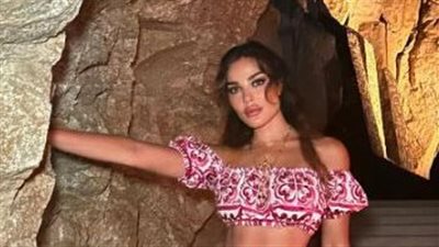 صندل نادين نسيب نجيم يعوض غياب البنطلون (صور)