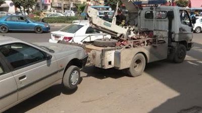 رفع 74 سيارة ودراجة نارية متروكة ومتهالكة
