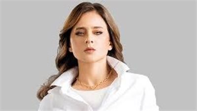 أسباب غياب نيللي كريم عن العرض الخاص لـ