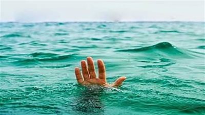 انتشال جثة طالب غرق في النيل وقوات الإنقاذ تبحث عن آخر 