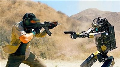 الذكاء الاصطناعي في الأسلحة يأخذ البشرية لطريق الهلاك.. فيديو