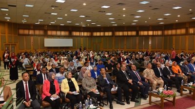 احتفالات جامعة أسيوط بالذكرى العاشرة لثورة 30 يونيو المجيدة