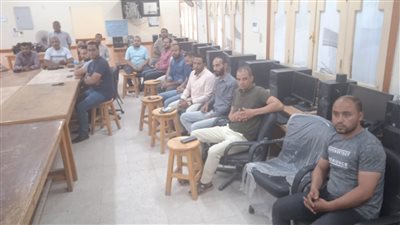 بدء النشاط الصيفى لإثراء مهارات الطلاب باللغة الإنجليزية والعربية بأزهر سوهاج