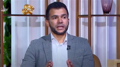 داعية ينتقد مثل 