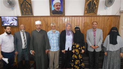 أزهر سوهاج يكرم “مروة نور الدين” الرابع مكرر على مستوى الجمهورية