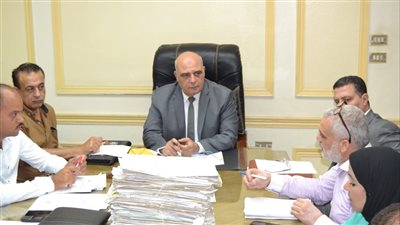 الموافقة على 400 طلب تقنين لواضعى اليد في مراكز بالبحيرة