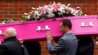 تريند باربي يصل إلى عالم الأموات.. دار جنائزية تطرح توابيت وردية