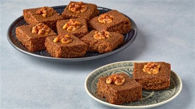 طريقة عمل بسبوسة بالشوكولاتة اللذيذة