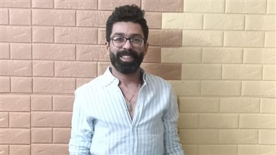 الرسام عمرو القطرجي يهدي بورتريه للفنان محمد رمضان بمناسبة فيلم على الزيرو