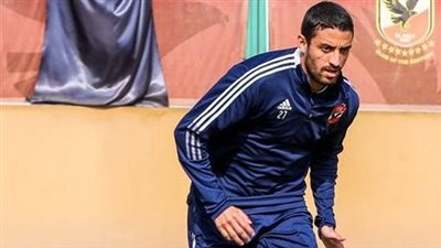 شبح الإعارة يهدد 5 لاعبين بالأهلي في الميركاتو الصيفي