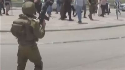 إصابة وزير فلسطيني في اعتداء لقوات الاحتلال (شاهد) 