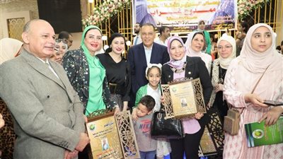 محافظ الشرقية: 