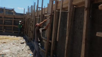 حملات مستمرة لإزالة التعديات على الأراضي الزراعية بقطور والمحلة