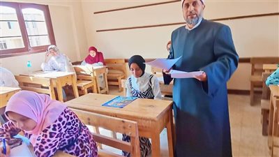 بدء امتحانات الدور الثاني للشهادتين الابتدائية والإعدادية الأزهرية بالشرقية 