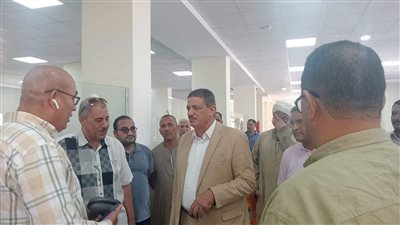أسيوط تتابع التجهيزات النهائية لمجمعات خدمات المواطنين بمنفلوط وديروط والفتح