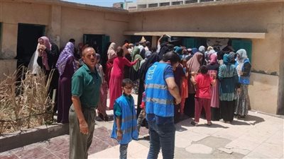 الكشف الطبي على 1020 مواطنًا في القافلة الطبية بقلمشاه في الفيوم 