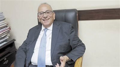 إعلان القائمة النهائية للمرشحين فى انتخابات عضوية مجلس اتحاد الأوراق المالية